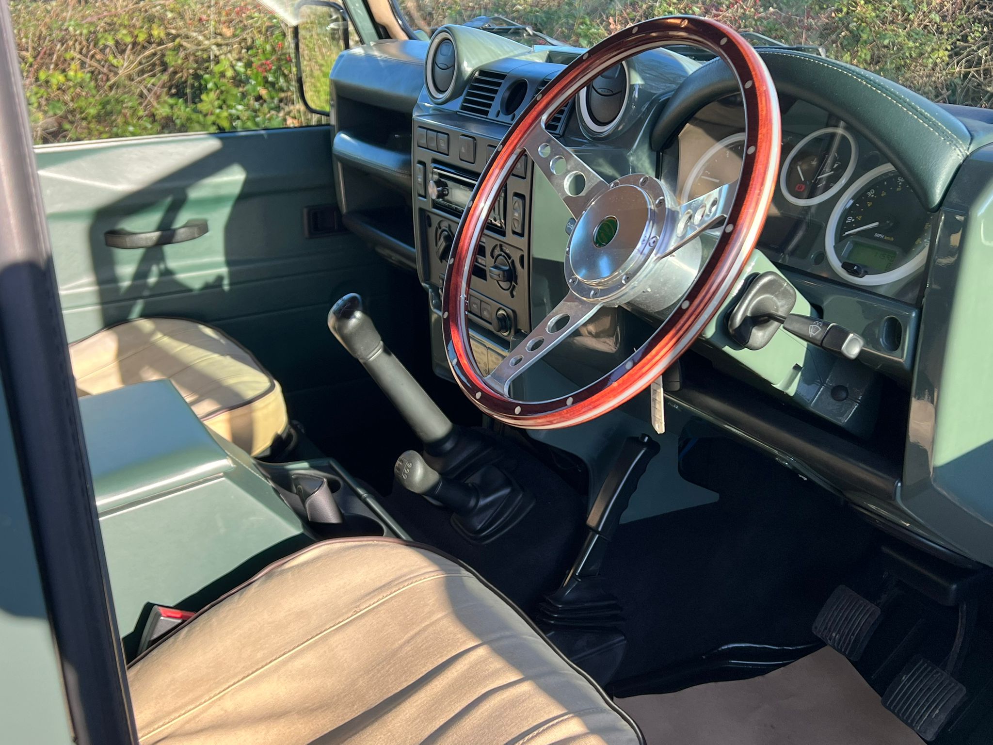 2008 Land Rover Defender 90 County Station Wagon6